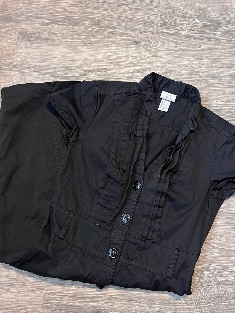 H&M Black Button-Front Short-Sleeve Dress